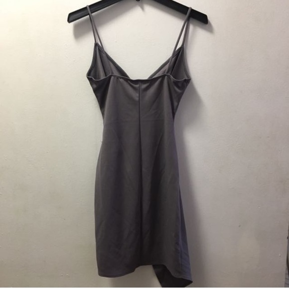 GREY SHOP M BOUTIQUE SLIT DRESS (WOMEN SIZE SMALL) - Picture 2 of 4